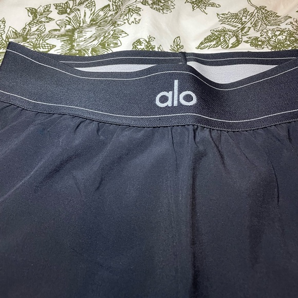ALO Yoga Match Point Black Tennis Skirt - Picture 2 of 12
